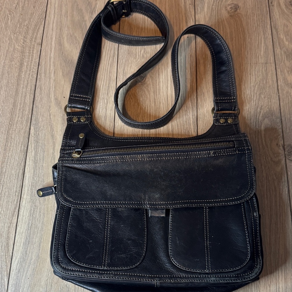 Fossil Leather  crossbody Bag